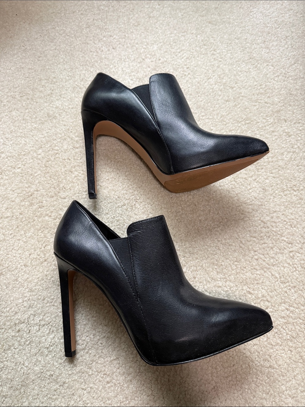 Nine West Black Leather High Heel Ankle Pumps